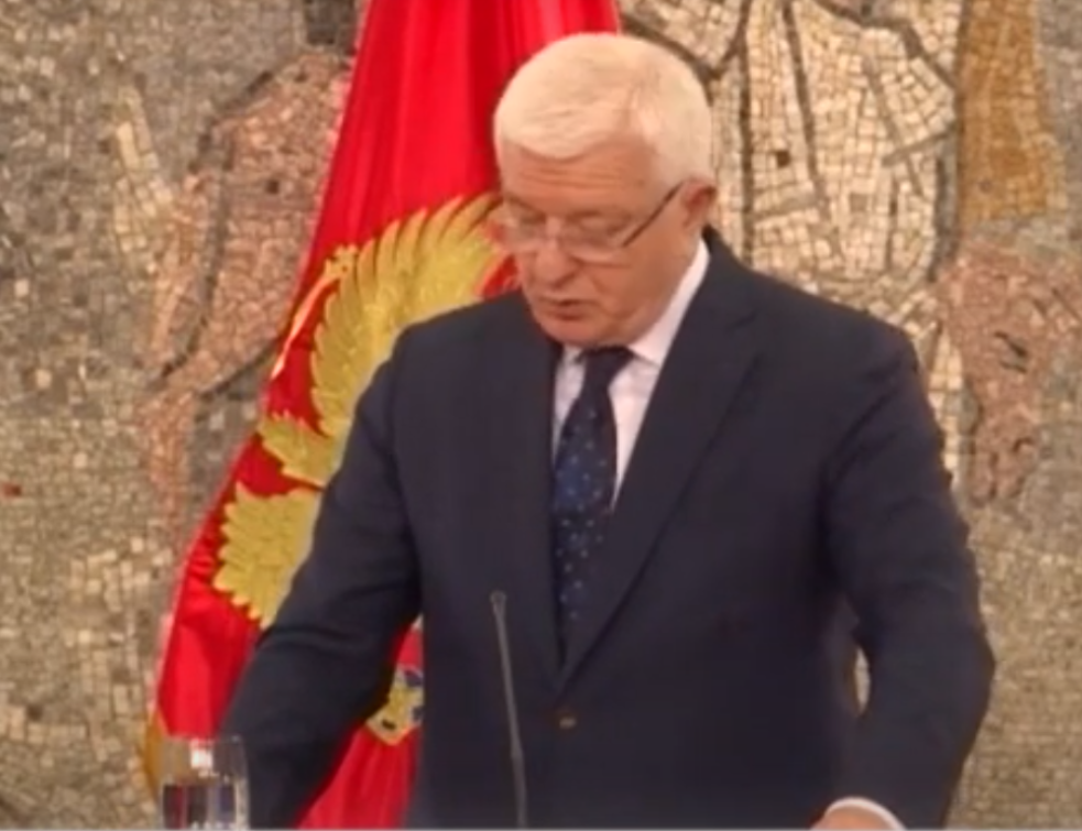 RASTE NERVOZA U REDOVIMA CRNOGORSKOG REŽIMA: <span style='color:red;'><b>Duško Marković</b></span> vikao na Orava?!